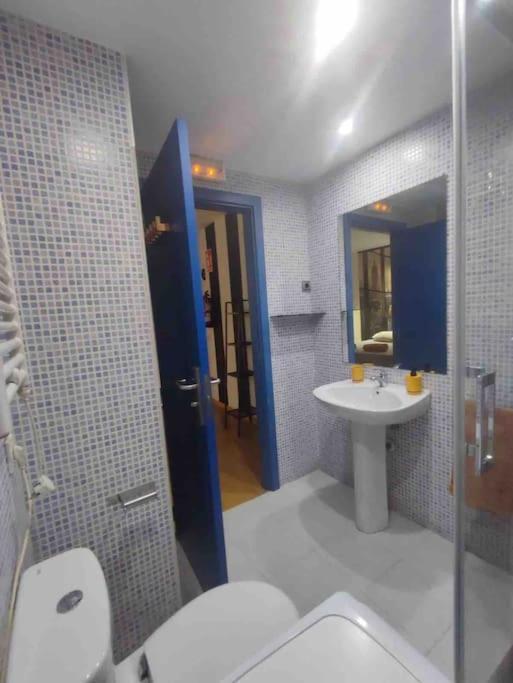 Loft Cerca De Calle De Alcala Madrid Ngoại thất bức ảnh